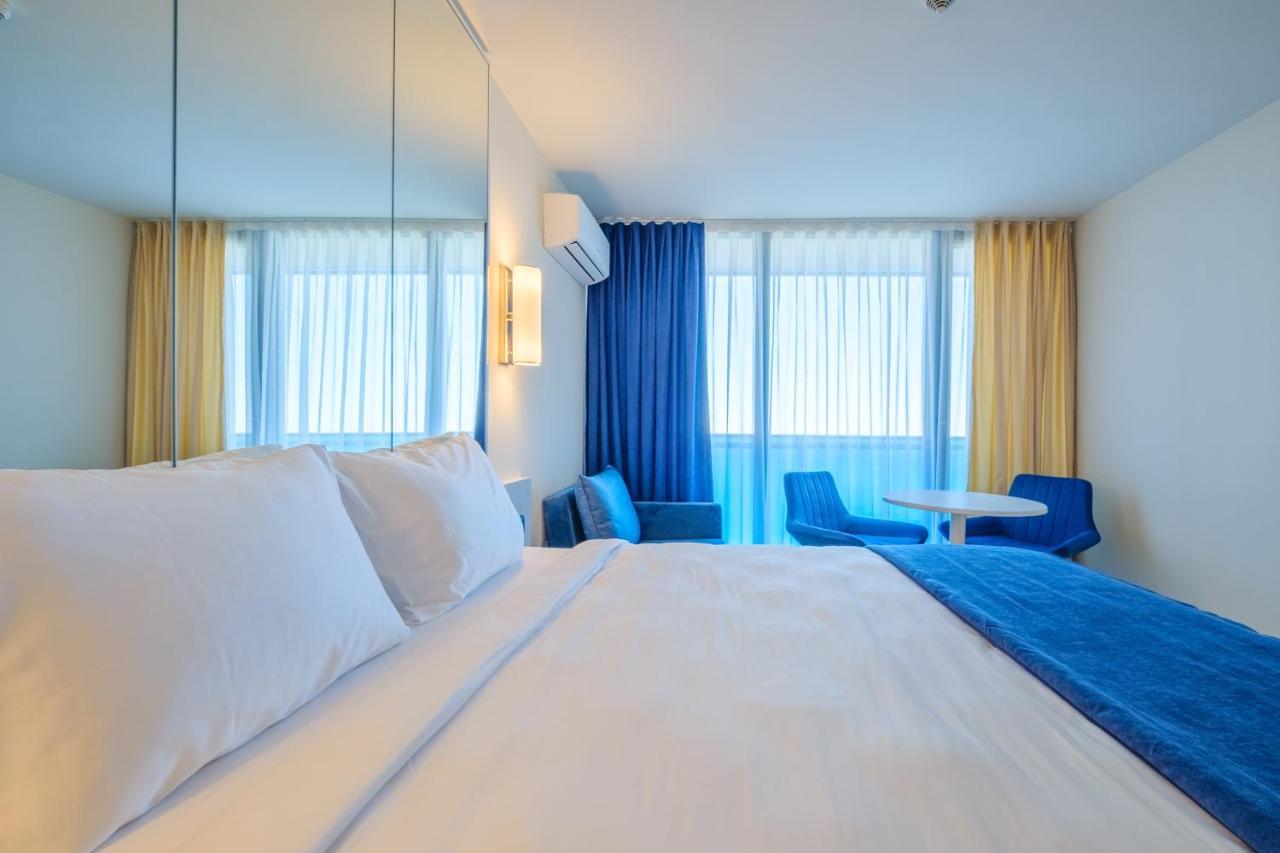 Orbi City Hotel Official D Block Batumi Luaran gambar